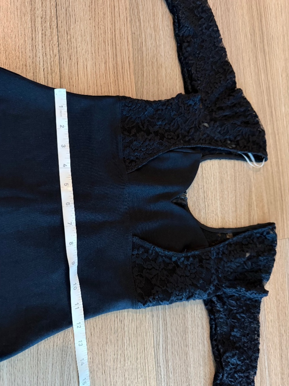 Black Lace Bodycon Mini Dress V-Neck Cocktail Dress Size Small NEW NWT - Picture 10 of 16